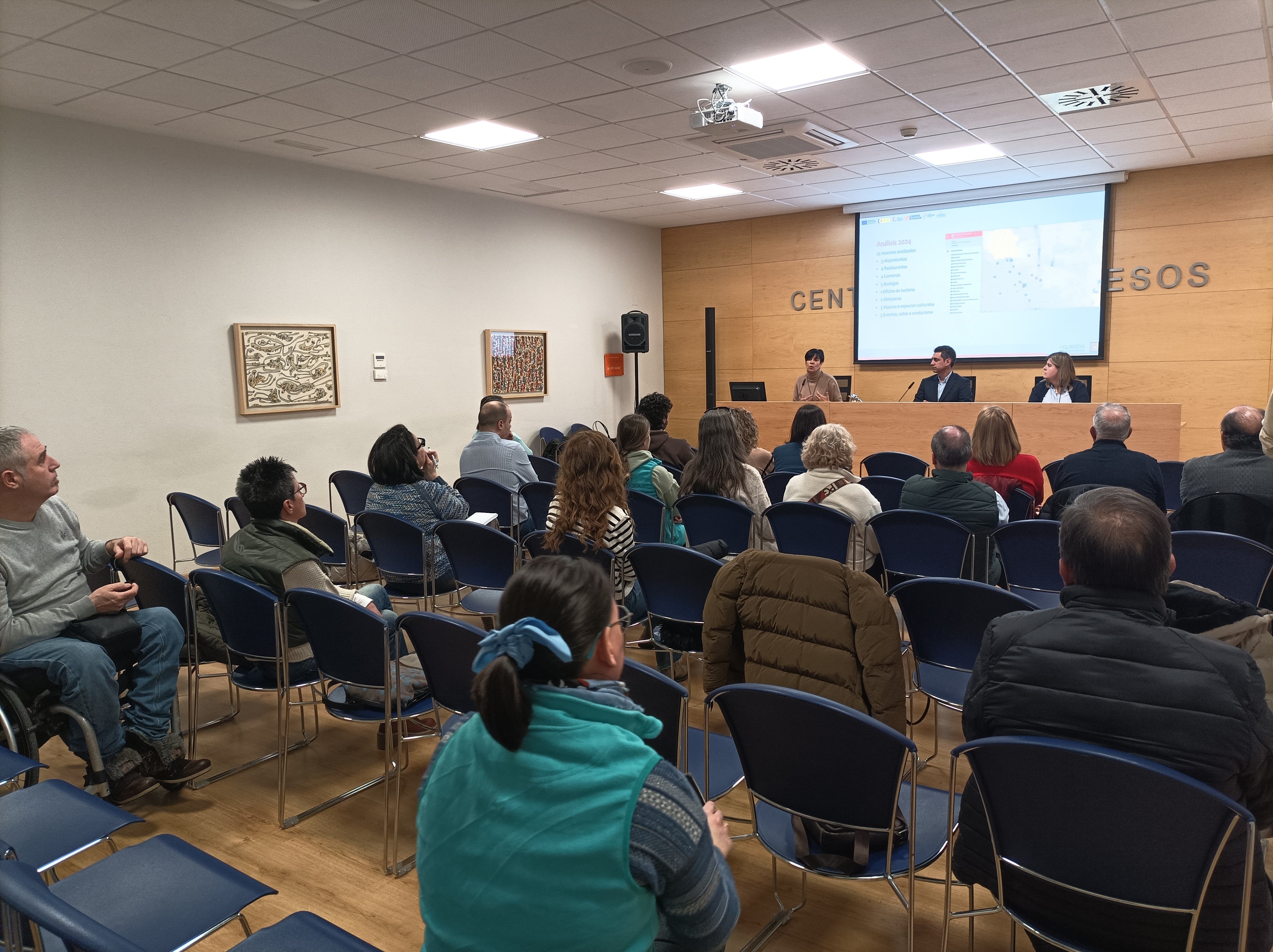 Momento de la entrega de las auditorías