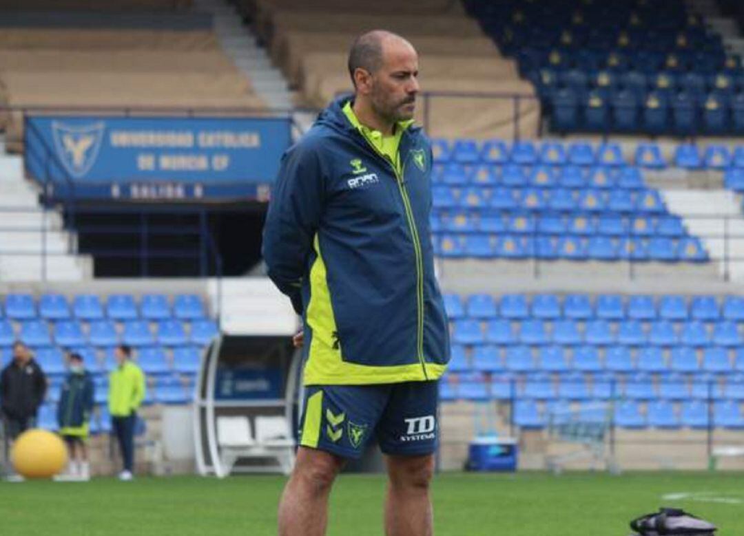 Salva Ballesta durante un entrenamiento