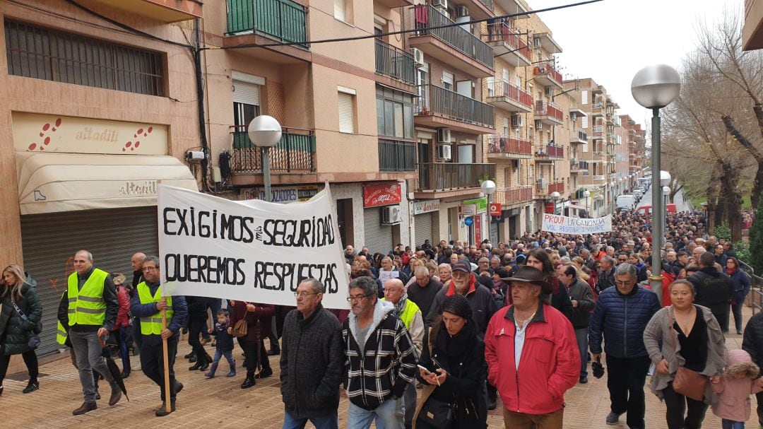 Manifestació dels veïns de Bonavista vs l&#039;explosió d&#039;IQOXE. Diumenge 19 de gener de 2020.