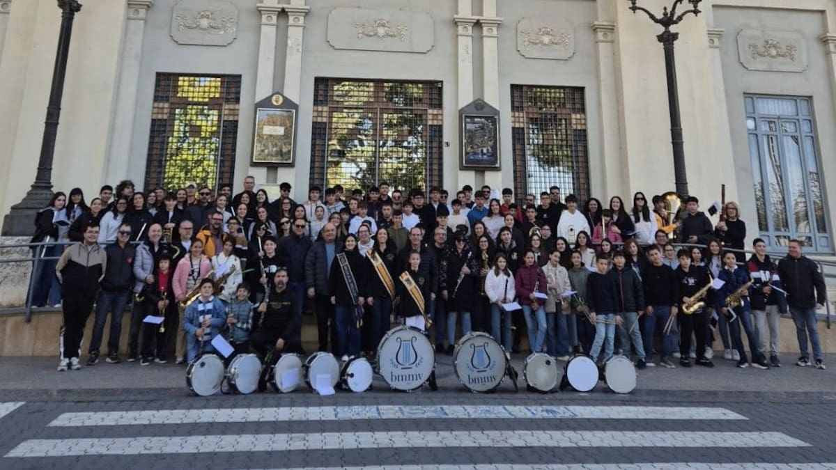 La Banda Municipal de Villena inicia los actos con motivo de Santa Cecilia.