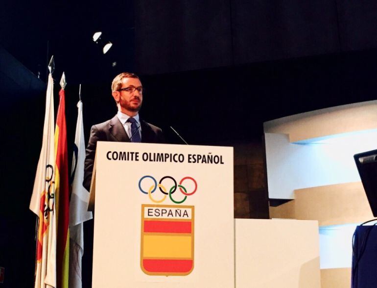 Javier Maroto durante la presentación de la candidatura en el COE