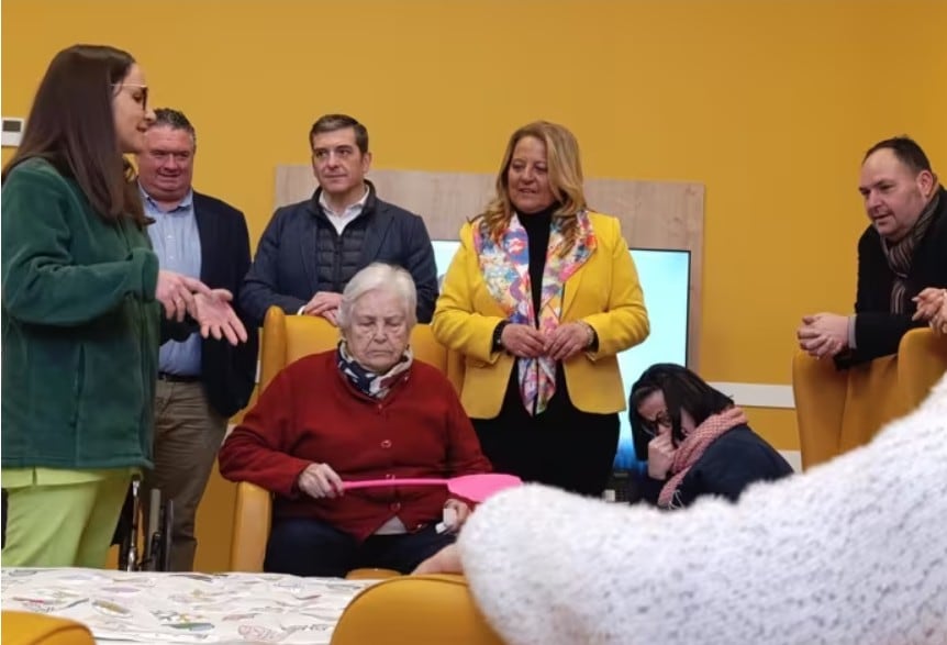 Visita al centro de día El Mirador, en Úbeda / Junta de Andalucía