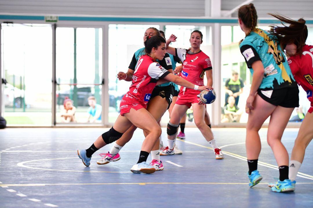 El Cleba lidera la iniciativa de acercar el balonmano a la provincia