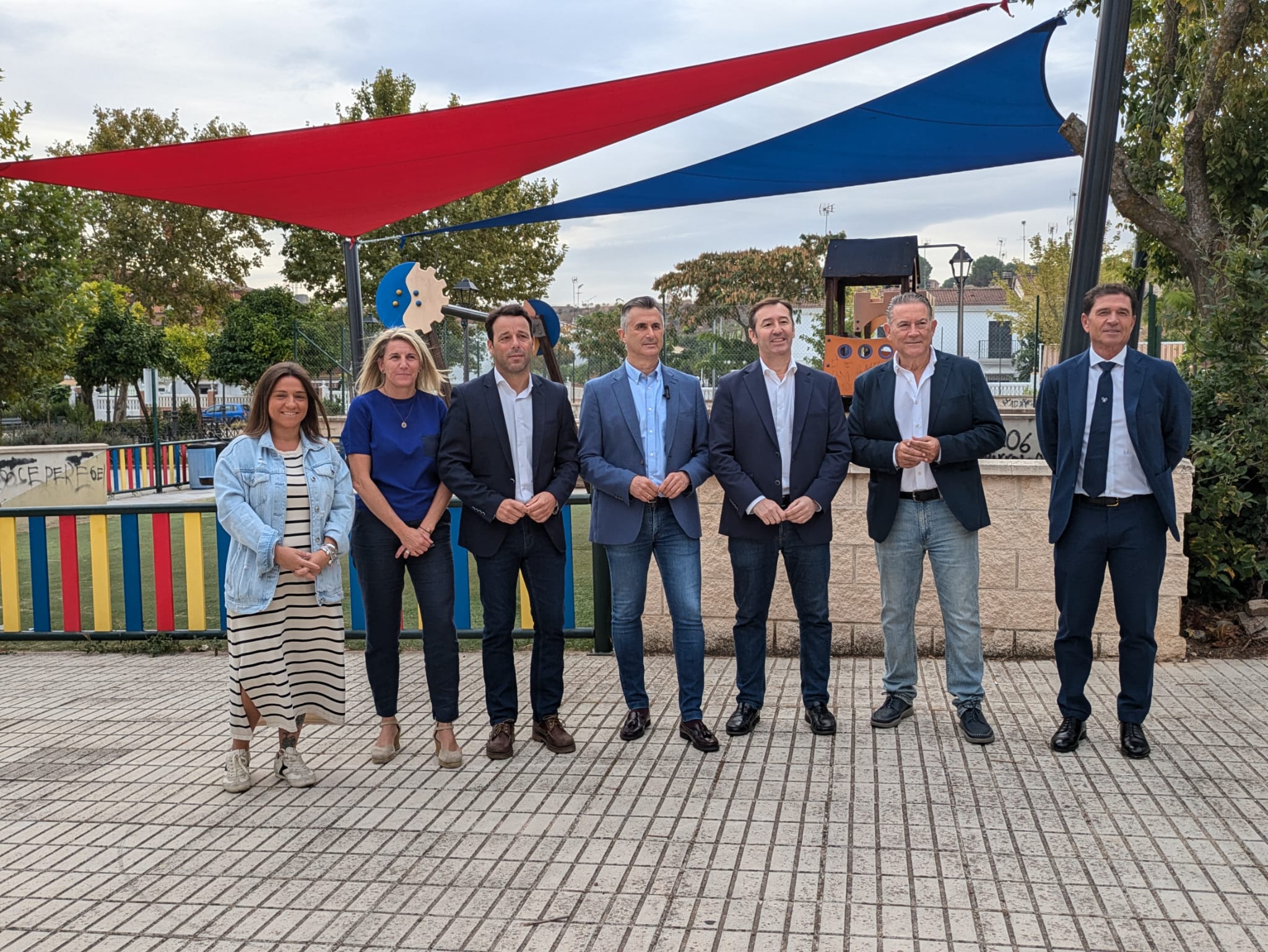 Visita al entoldado de parques de Linares.