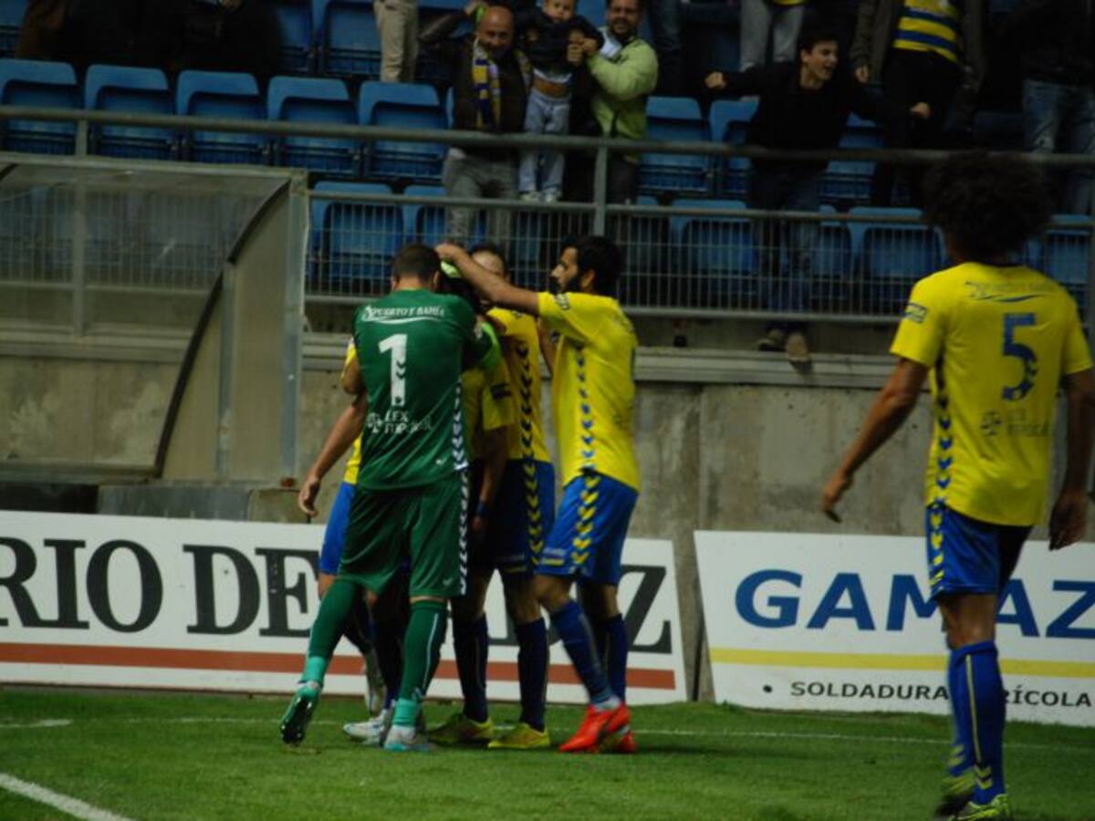 El Cádiz busca en Mérida mantener la imagen copera