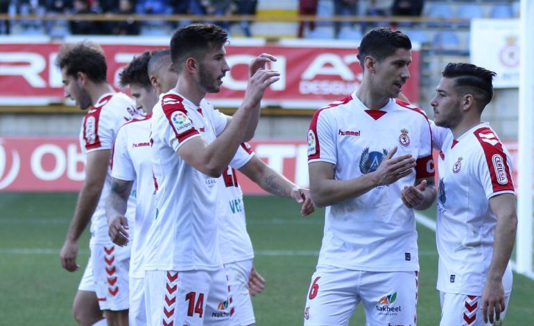 David García suspira por la mejoría defensiva de la Cultural