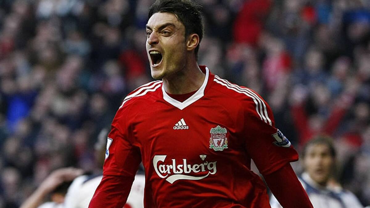 Albert Riera sufre un asalto en su domicilio de Atenas