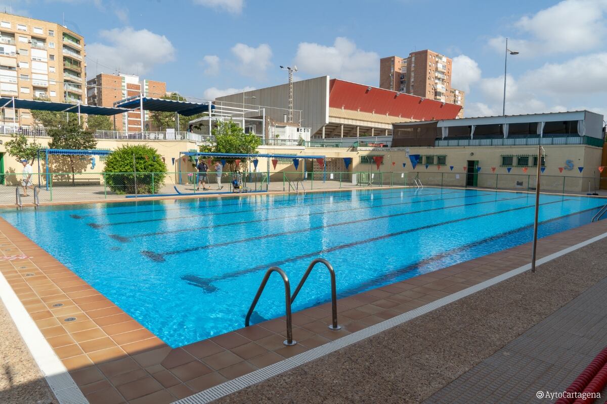 Piscina de la Casa de la Juventud
