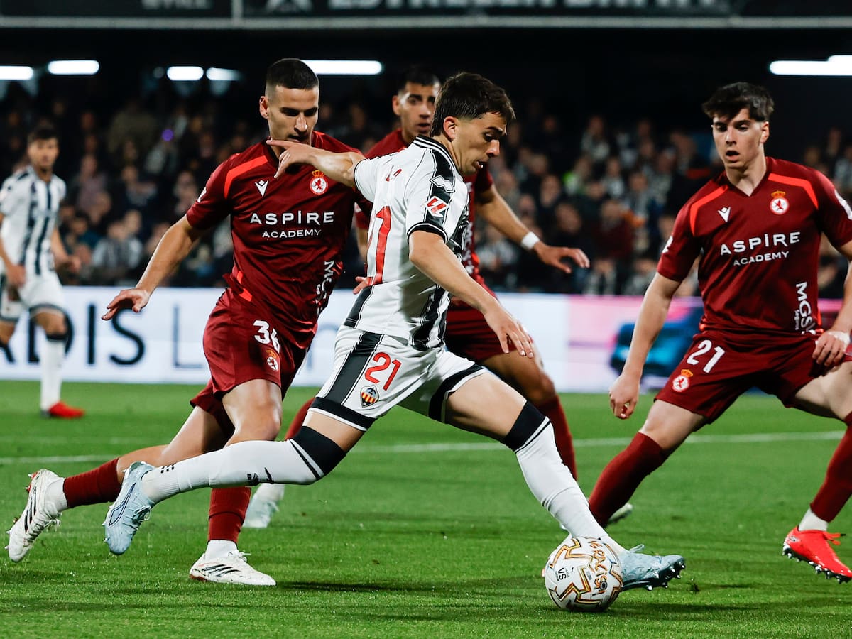 El C.D.Castellón sella la permanencia virtual y aspira a seguir peleando por el ascenso