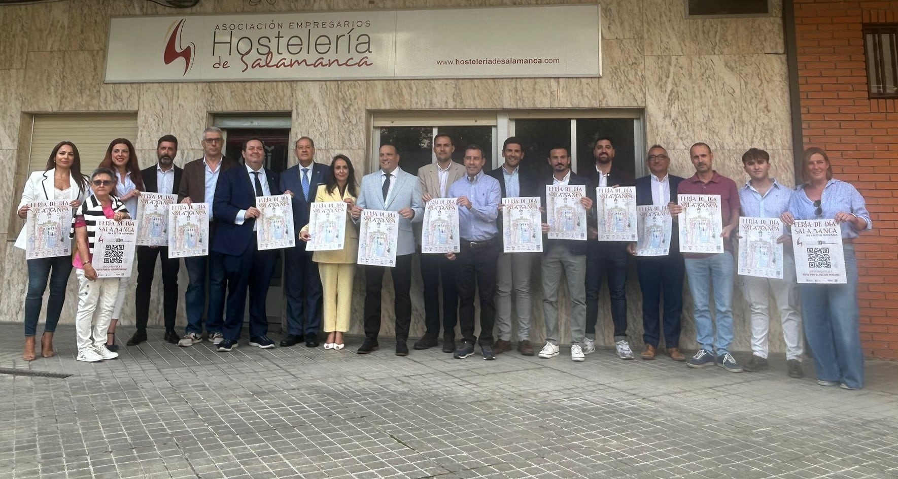 Representantes institucionales en la presentación de la Feria de Día Salamanca 2025