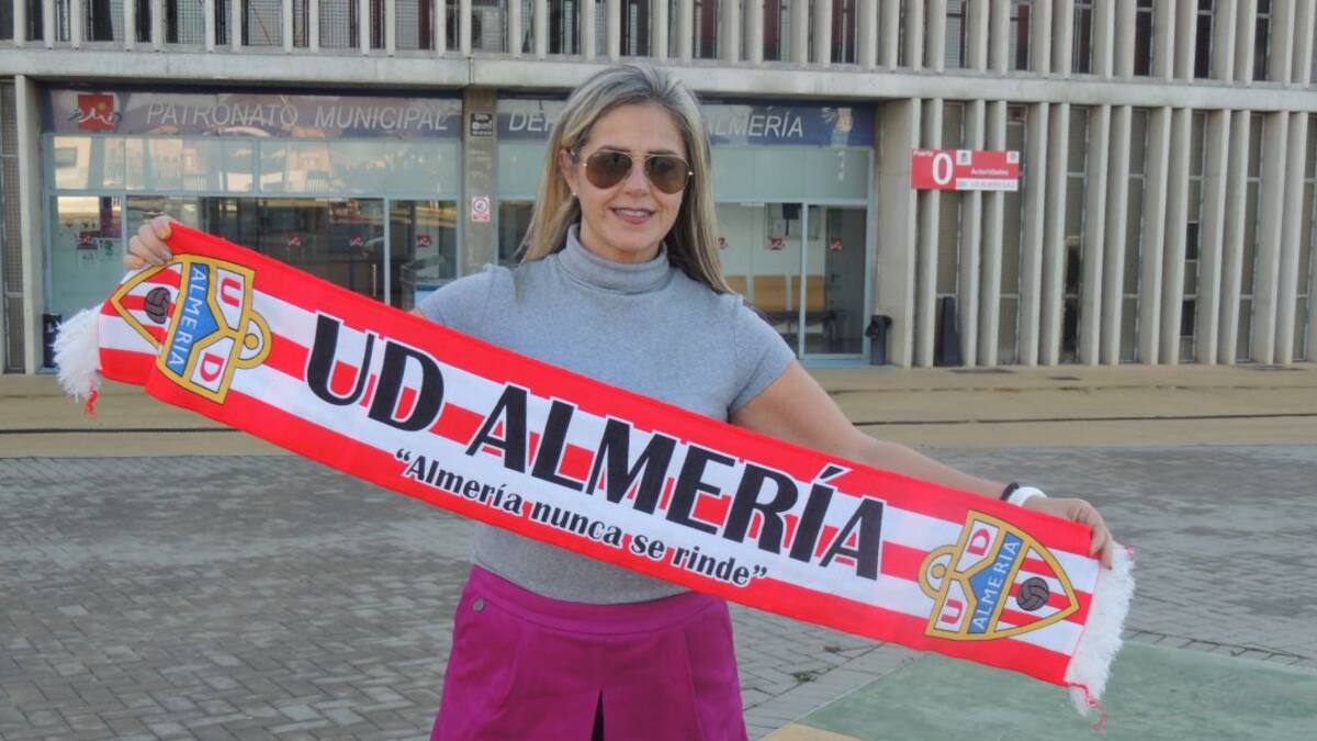 Mónica Ruiz: "Todas las peñas debemos ser una para ser fuertes"