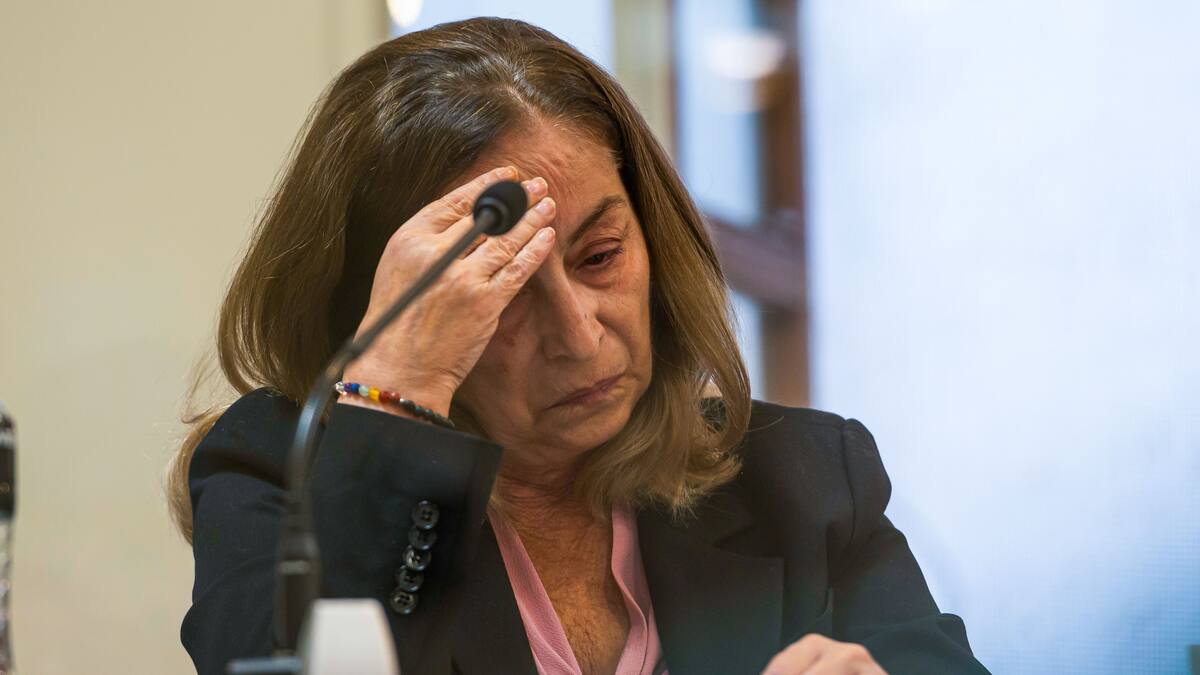 La acusada de asesinar a su pareja en Castro Urdiales responde solo a la defensa y al jurado