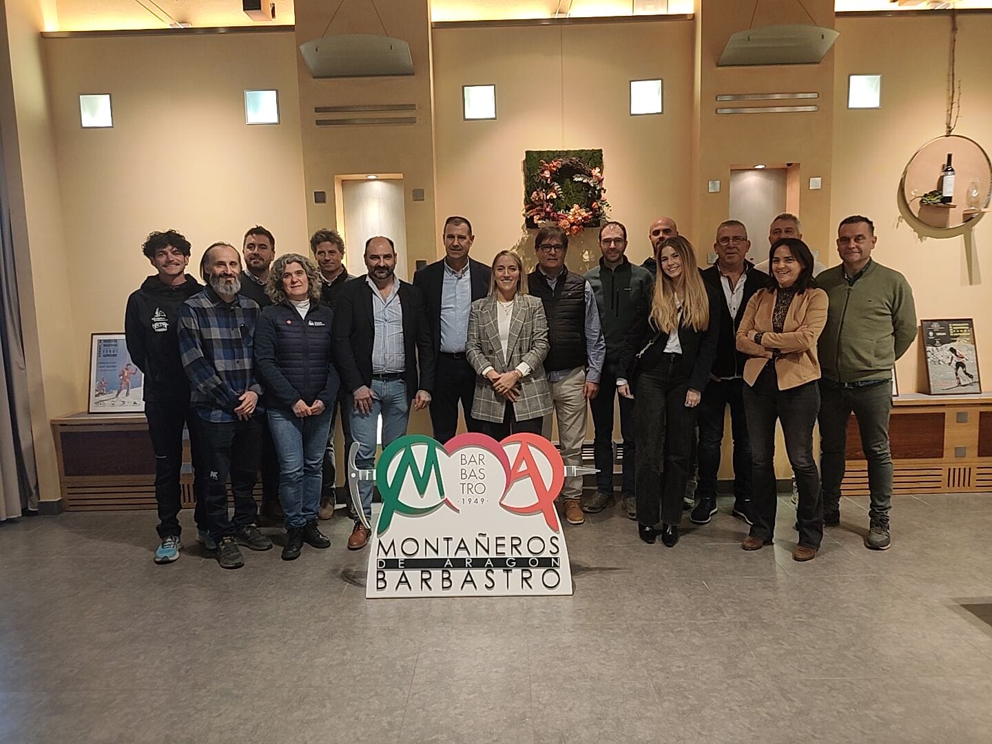 Presentación 25 Memorial del Recuerdo. Montañeros de Aragón de Barbastro. En Viñas del Vero