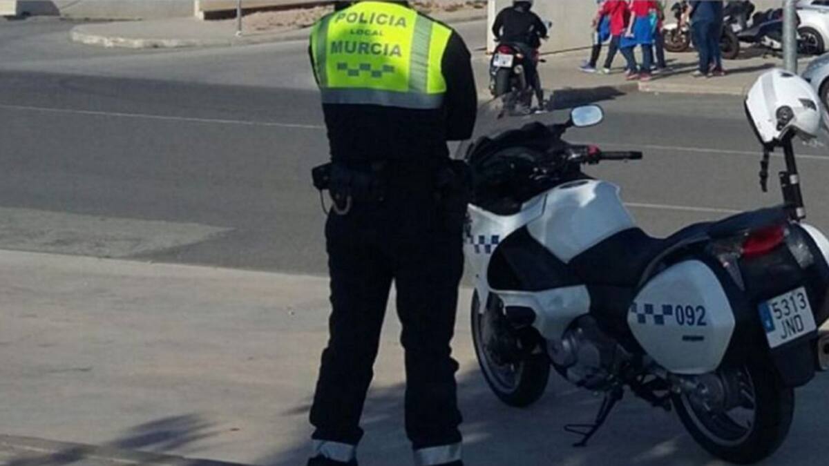 Los exámenes de la primera convocatoria de Policía Local tendrán lugar el 12 de abril