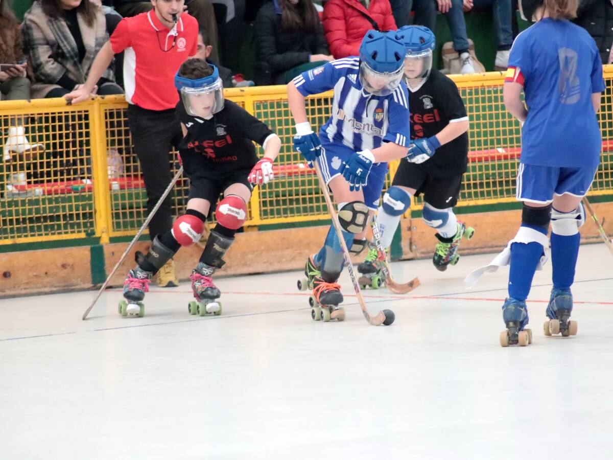 La Ponferradina Hockey busca estar en tres Campeonastos de España