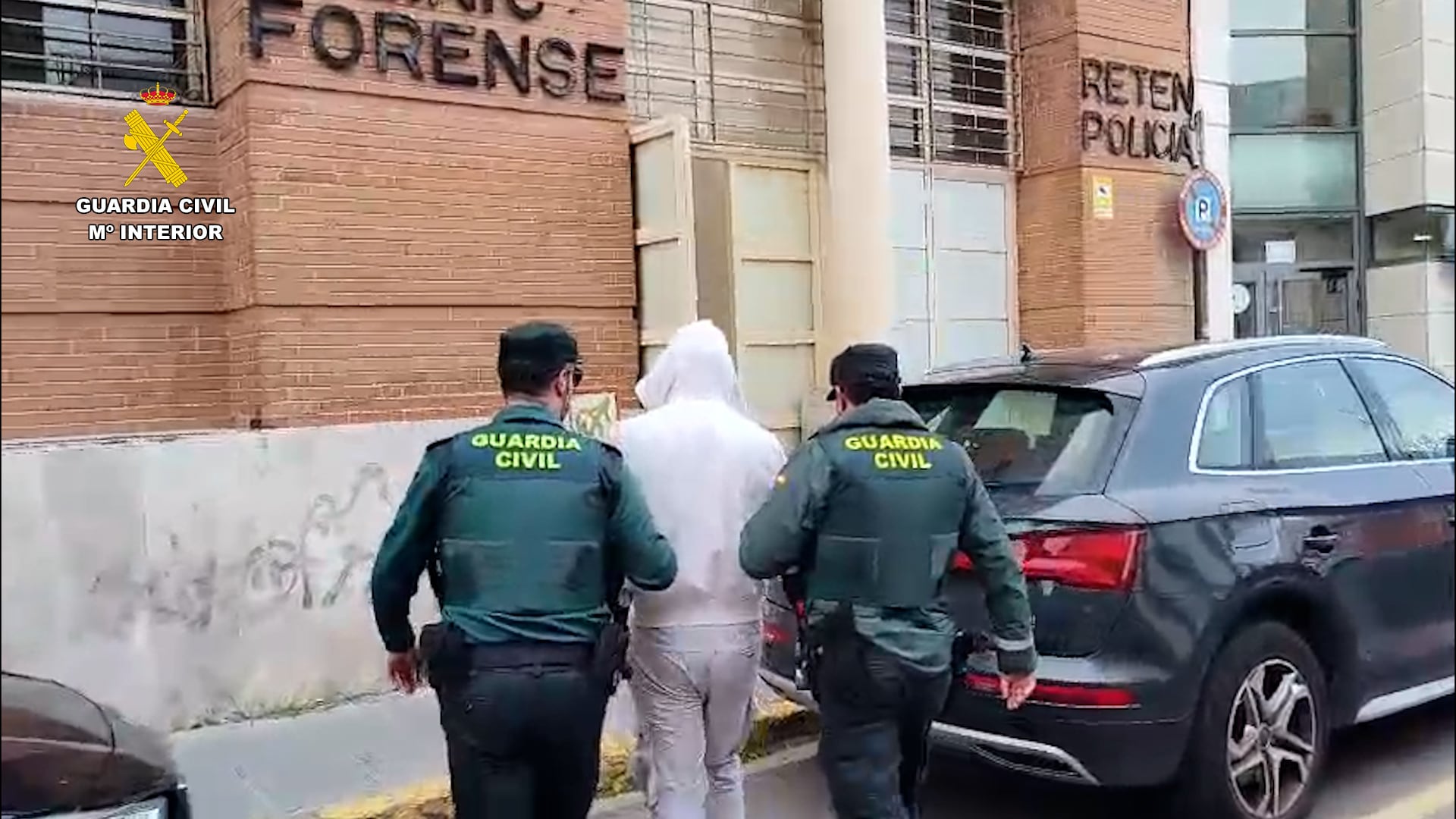 Detención por parte de la Guardia Civil. Fuente: Guardia Civil