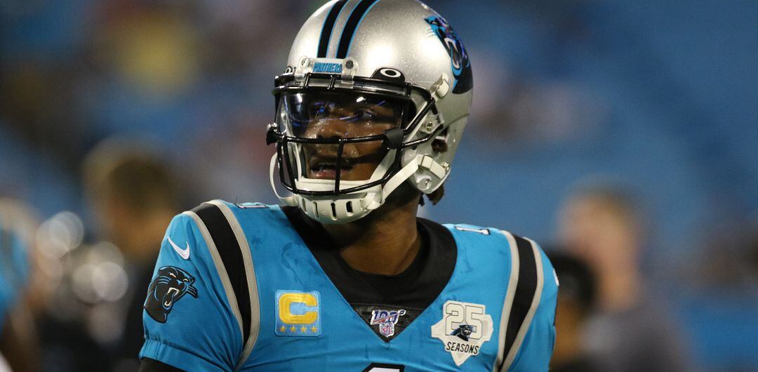 Cam Newton, durante uno de sus últimos encuentros como quarterback de los Panthers