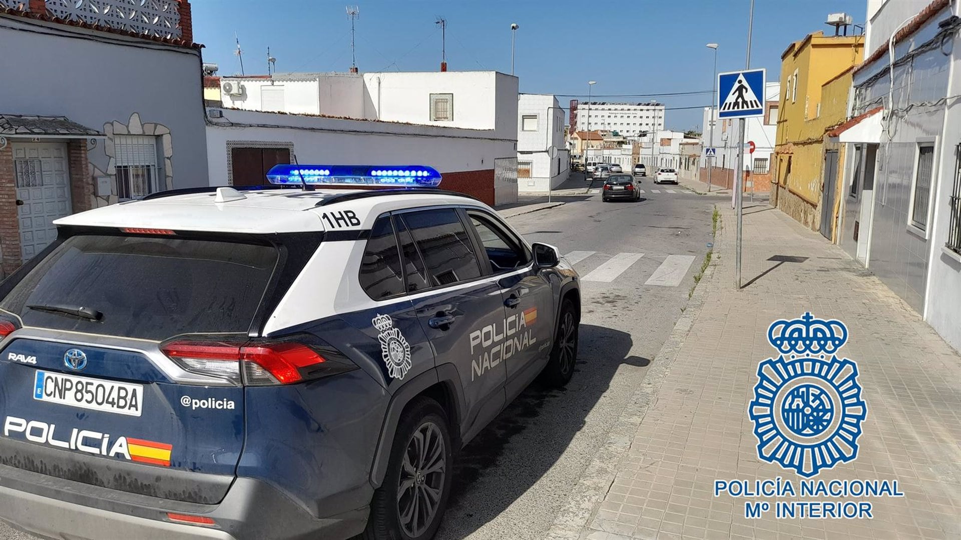 Un vehículo de la Policía Nacional circulando por Jerez