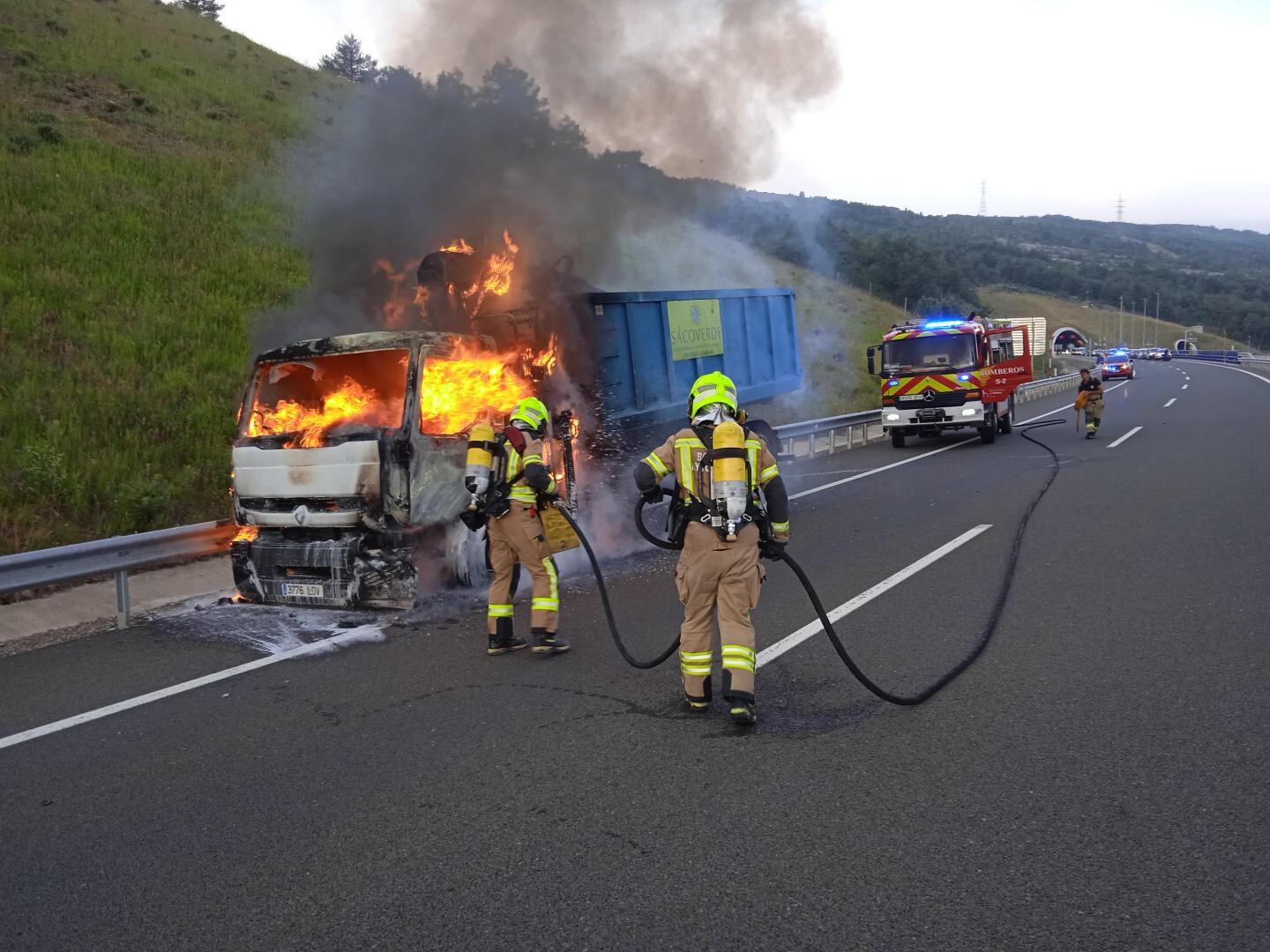 Actuación de los bomberos de Huesca en el Monrepós