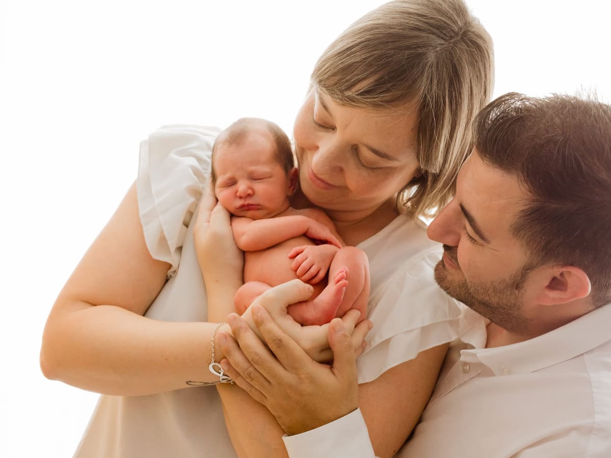 La erlana Alba Guallar cuenta su experiencia como mamá de una bebé prematura