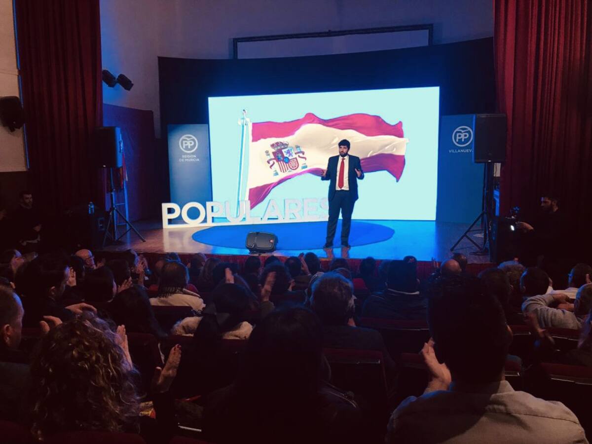 Unas 1.300 personas irán a la manifestación de Colón en 20 autobuses fletados por el PP