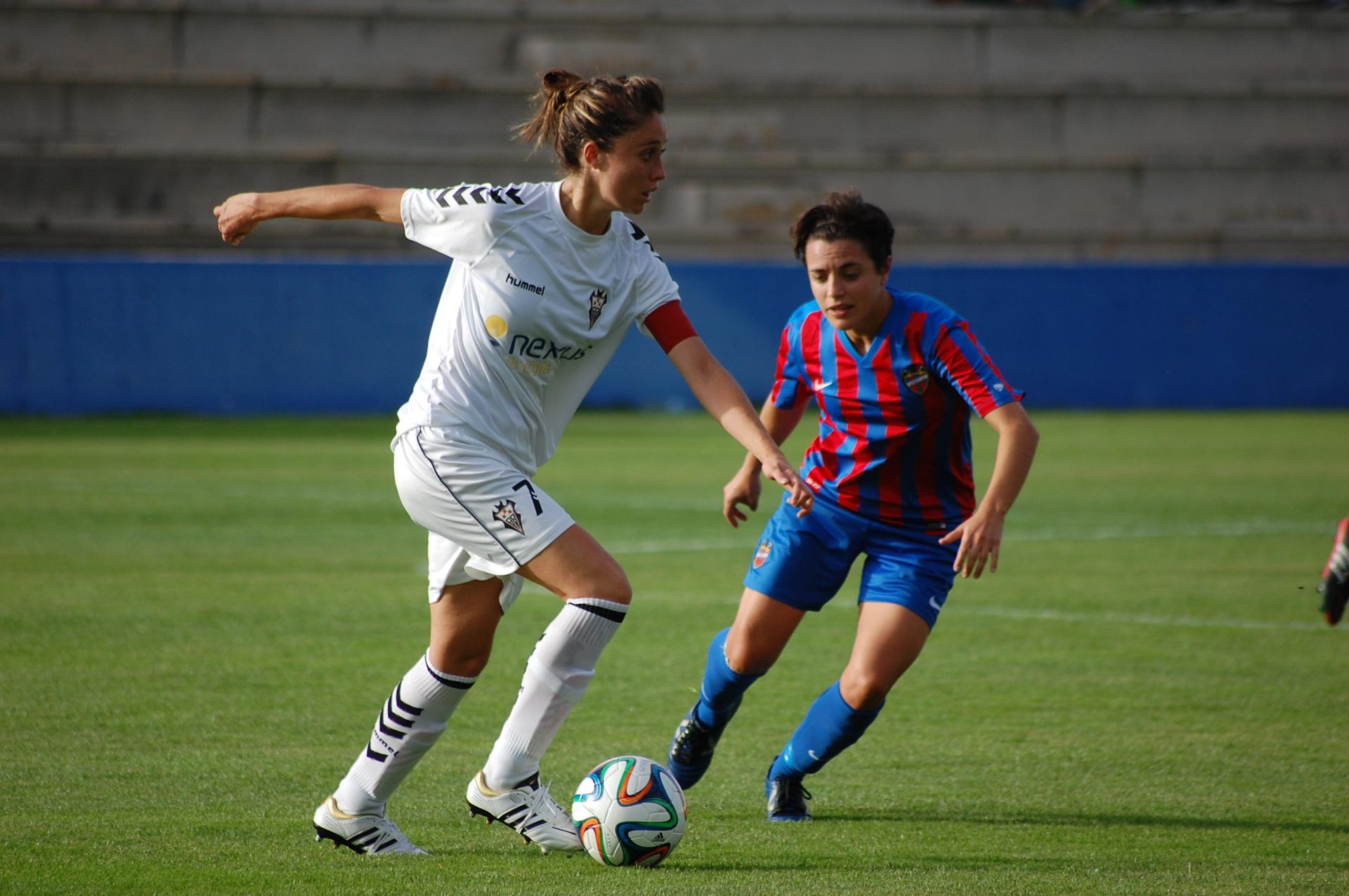 Matilde Martínez, durante un encuentro con su único equipo, el Fundación Albacete