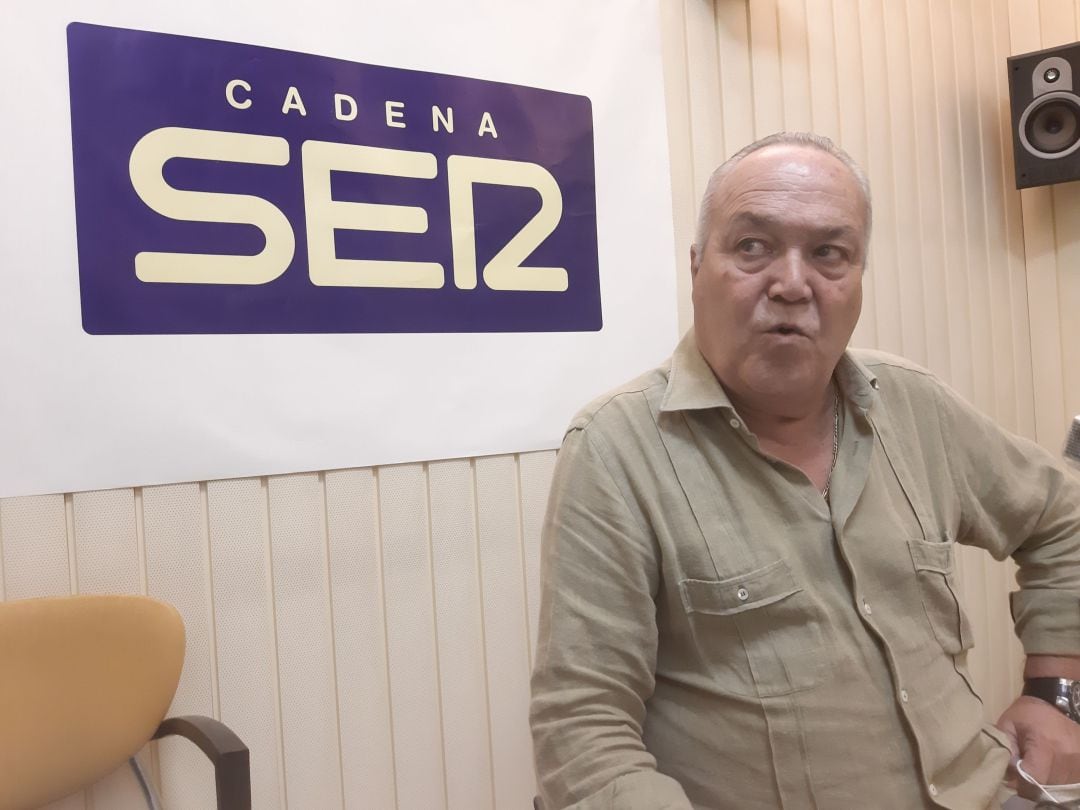 Paco Gandón, en los estudios de Radio Jerez