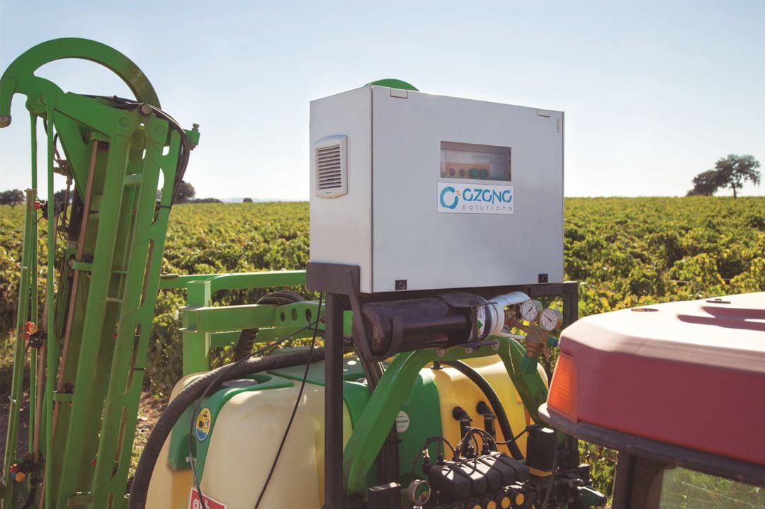 Máquina para el tratamiento del ozono en la agricultura