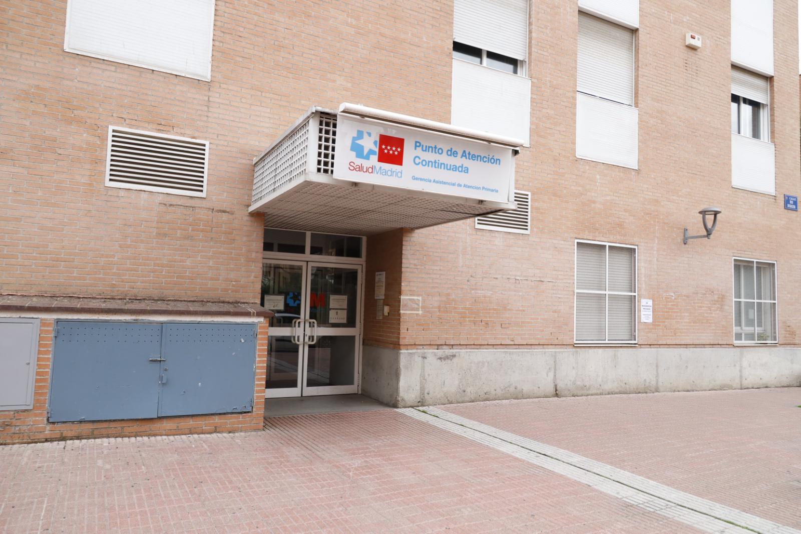 Fachada del Centro de Urgencias Extrahospitalarias de Móstoles