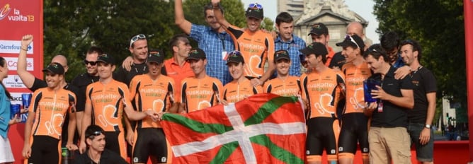 El Euskaltel Euskadi de la Vuelta ciclista a España 2013, en el podio