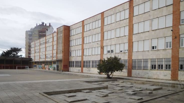 Arquitectura Leonesa - El funcionalismo jovial del instituto Padre Isla (08/02/2018)