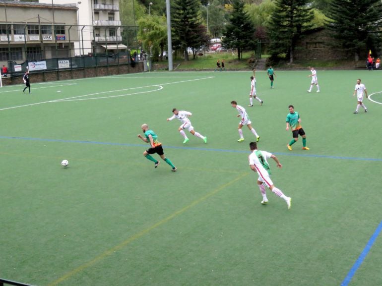 El Sant Julià davant els Lusitans en un partit de la passada temporada