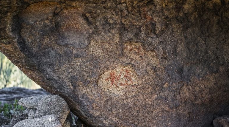 Pinturas rupestres en Los Barruecos