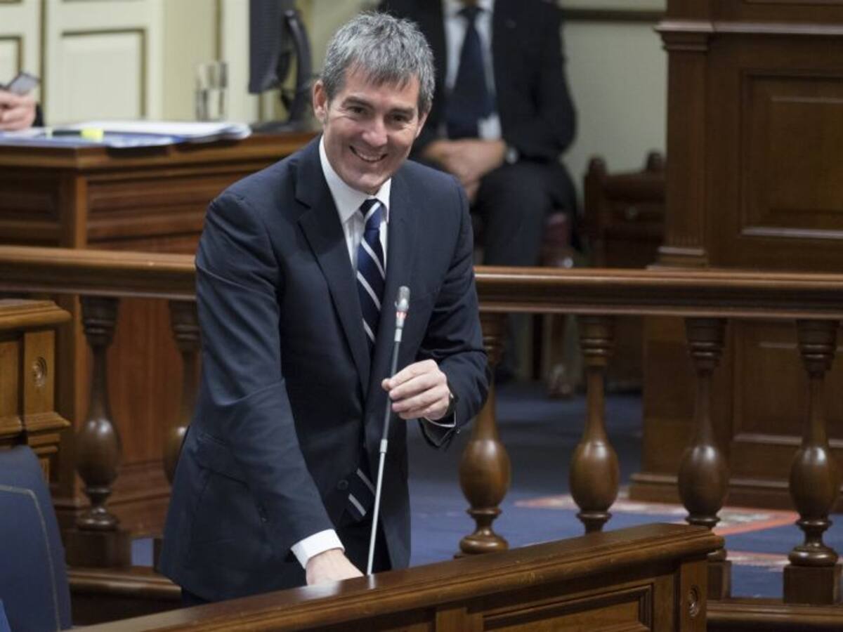 Clavijo sella su acuerdo con el PP para distribuir el Fdcan con los criterios del REF