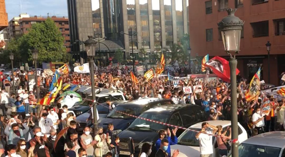 Manifestación VCF.