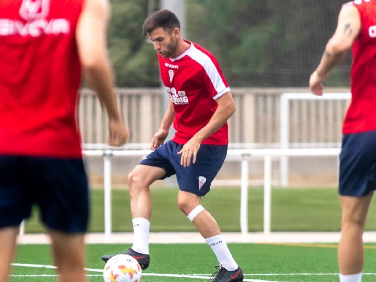 Iván Turrillo: 'El domingo hay que salir con el cuchillo entre los dientes'