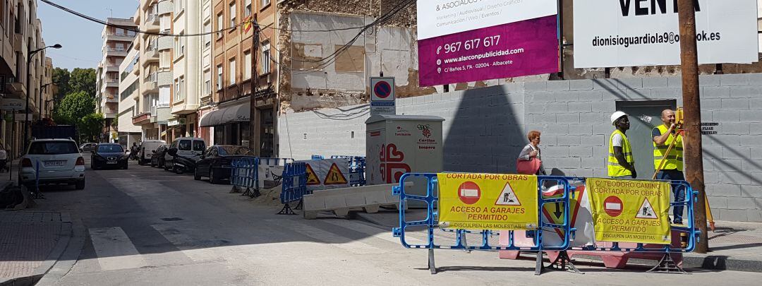 Teodoro Camino sigue cortada por obras