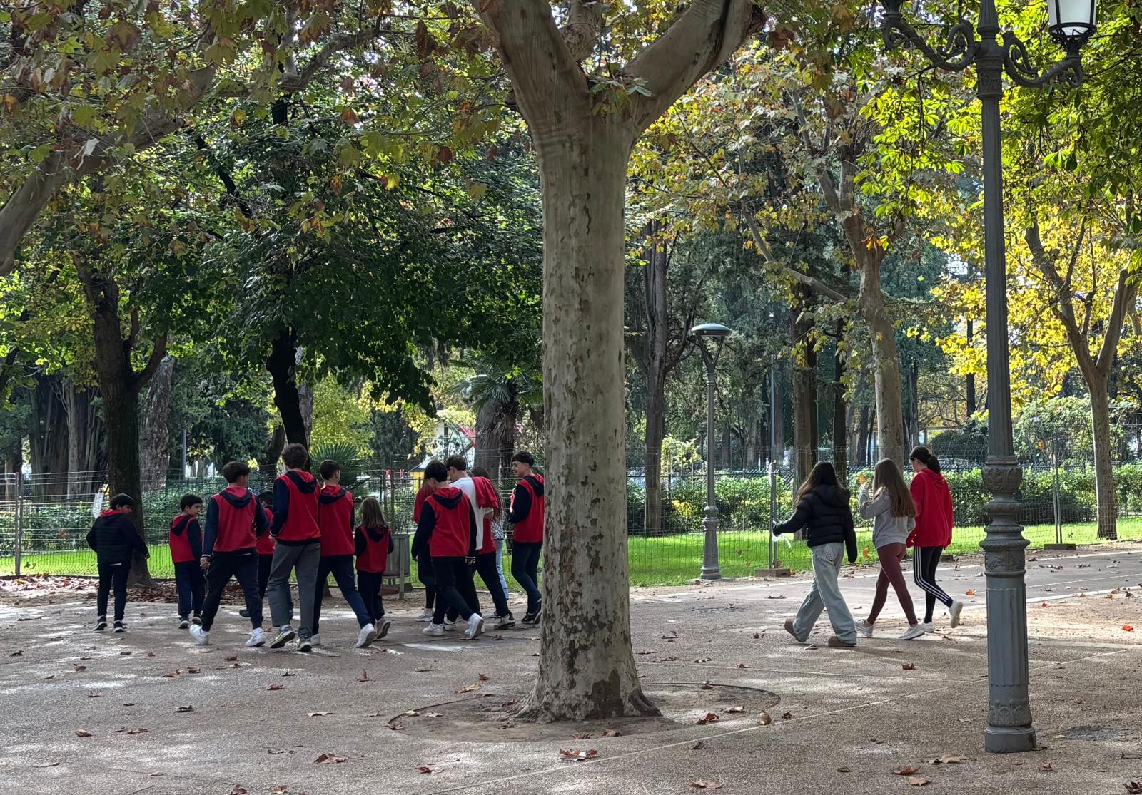 Los alumnos de Santa Ana, de &quot;marcha solidaria&quot; por el Parque Miguel Servet