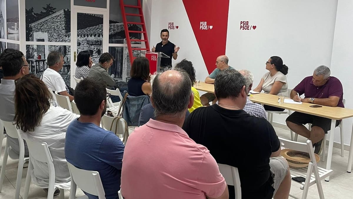 Se aceleran las negociaciones para la presentación de la moción de censura en Formentera