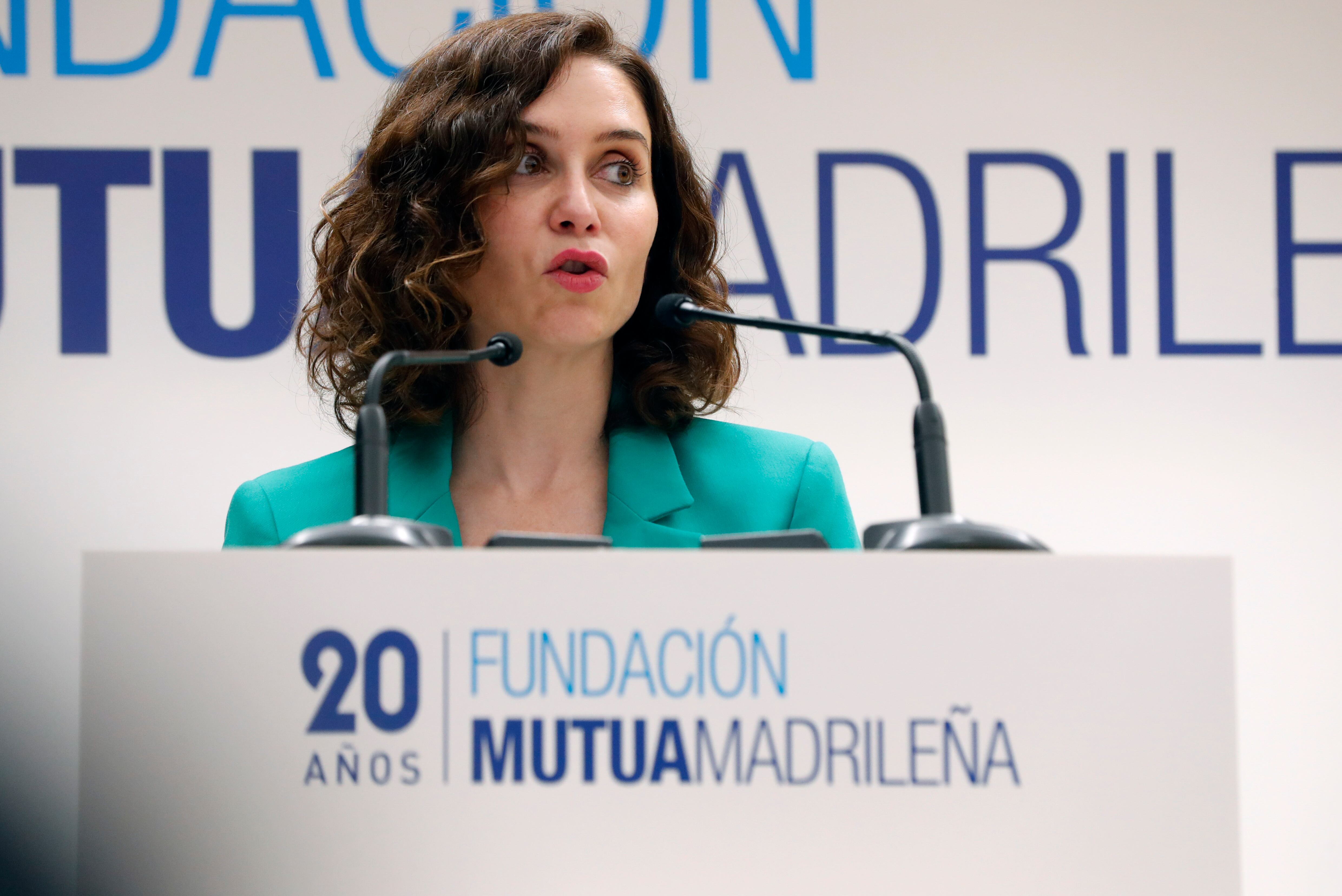 La presidenta de la Comunidad de Madrid, Isabel Díaz Ayuso, pronuncia un discurso durante el acto de entrega de la XI Convocatoria de Ayudas a Proyectos de Acción Social concedidas por la Fundación Mutua Madrileña a proyectos de entidades sin ánimo de lucro