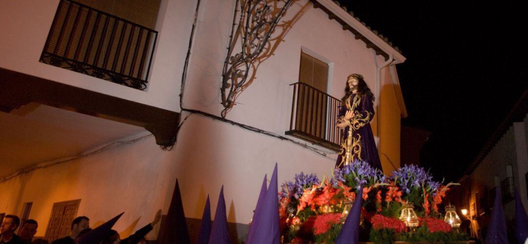 Imagen de uno de los desfiles procesionales que recorre las calles de Valdemoro