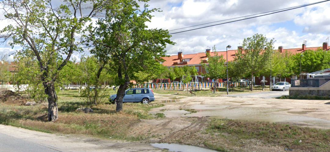 Imagen de un parque infantil en la zona del Caserío de Perales en Perales del Río, Getafe