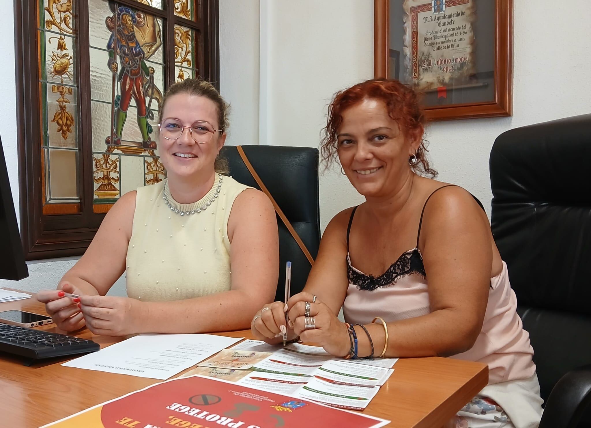 Mª Dolores Requena y Pilar Egea