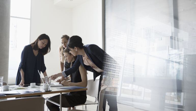 La comunidades que menos sociedades crearon fueron La Rioja (33), Navarra (78) y Cantabria (84)