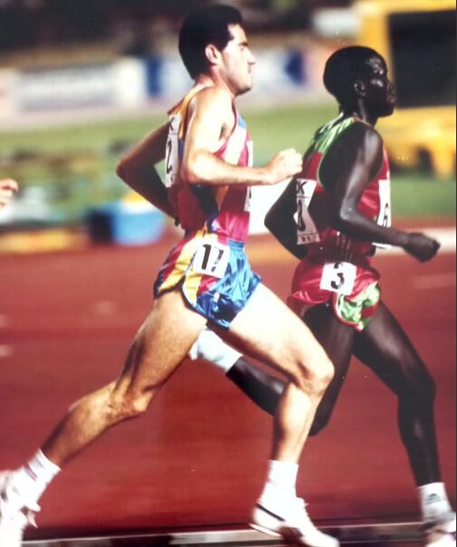 José Manuel Albentosa corre en los Campeonatos del Mundo de Tokio 1990