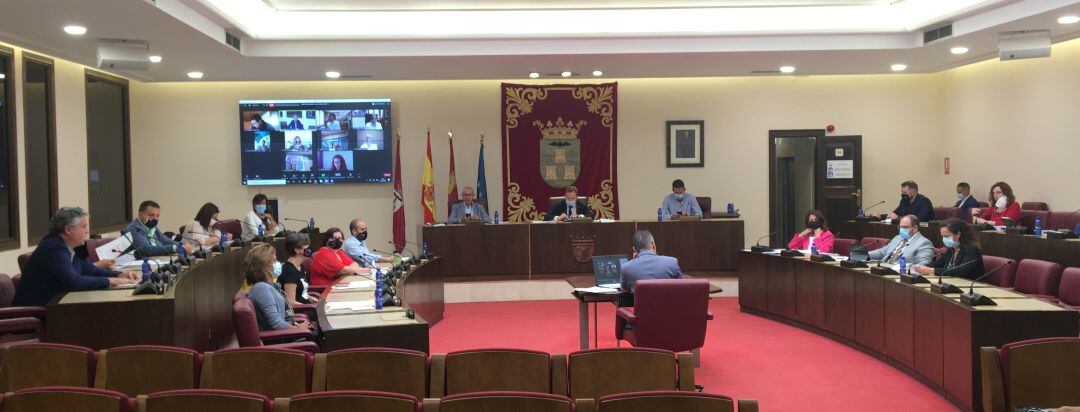 Pleno municipal del Ayuntamiento de Albacete. 