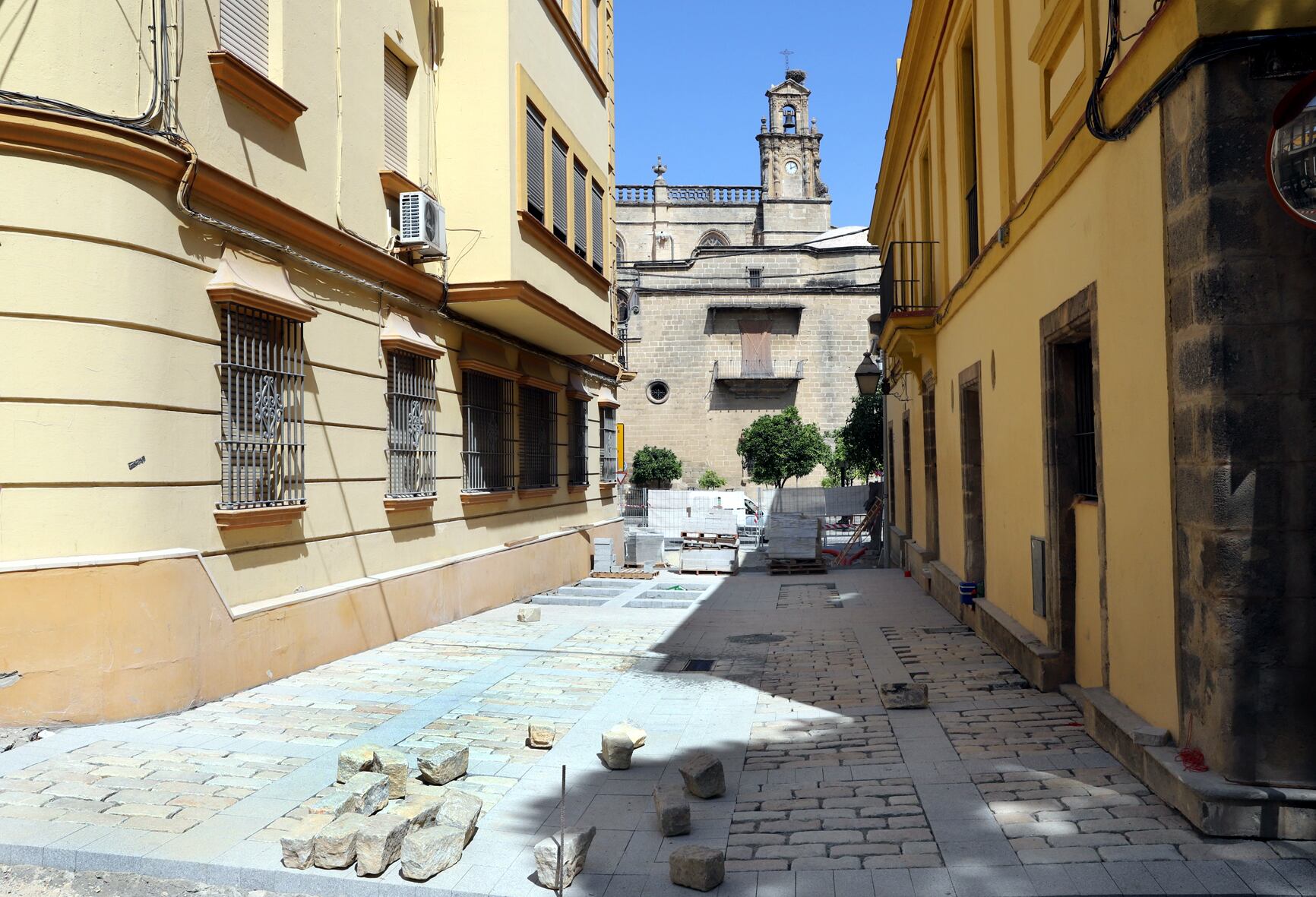 La calle Oliva será una de las afectadas por las obras en el eje Puerta Sevilla-Puerta Santiago