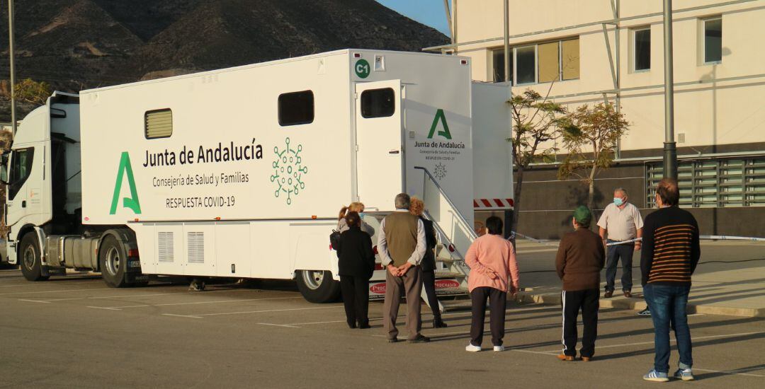 Uno de los camiones covid para la realización de pruebas en Andalucía.