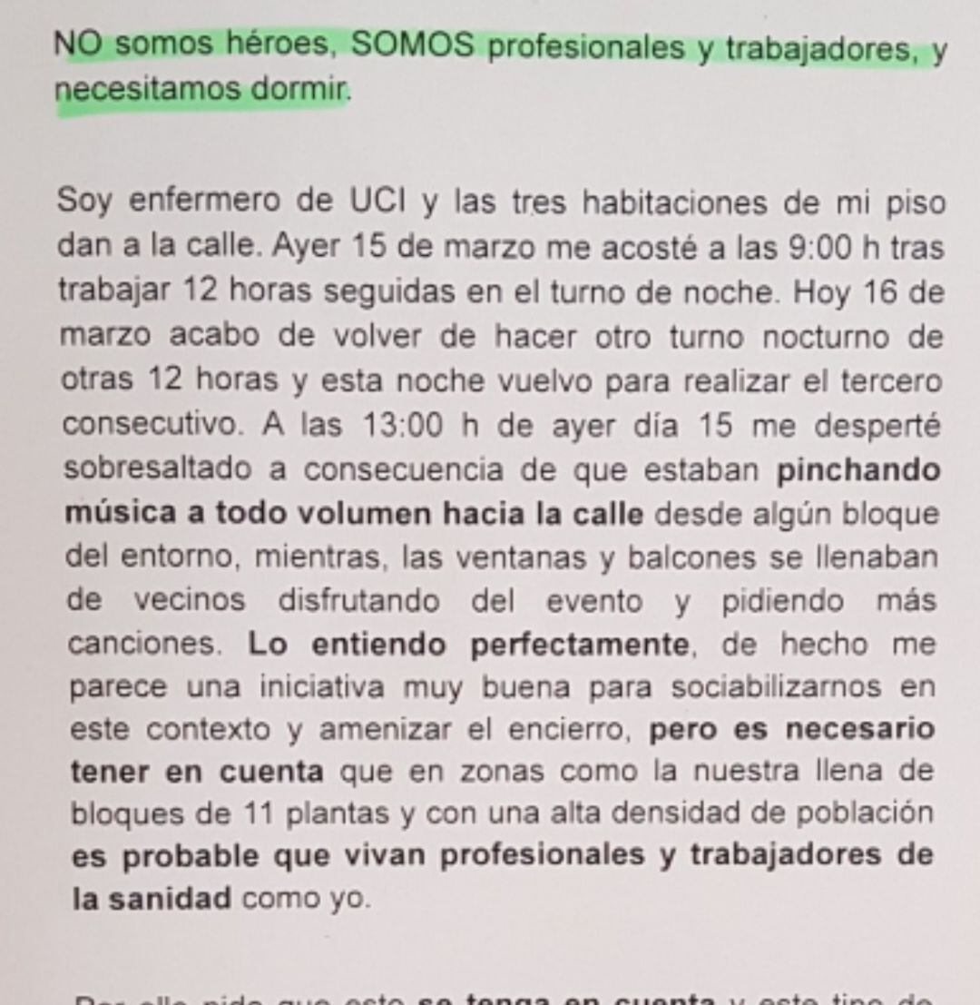 Aviso que ha colocado un profesional sanitario en su bloque de pisos.