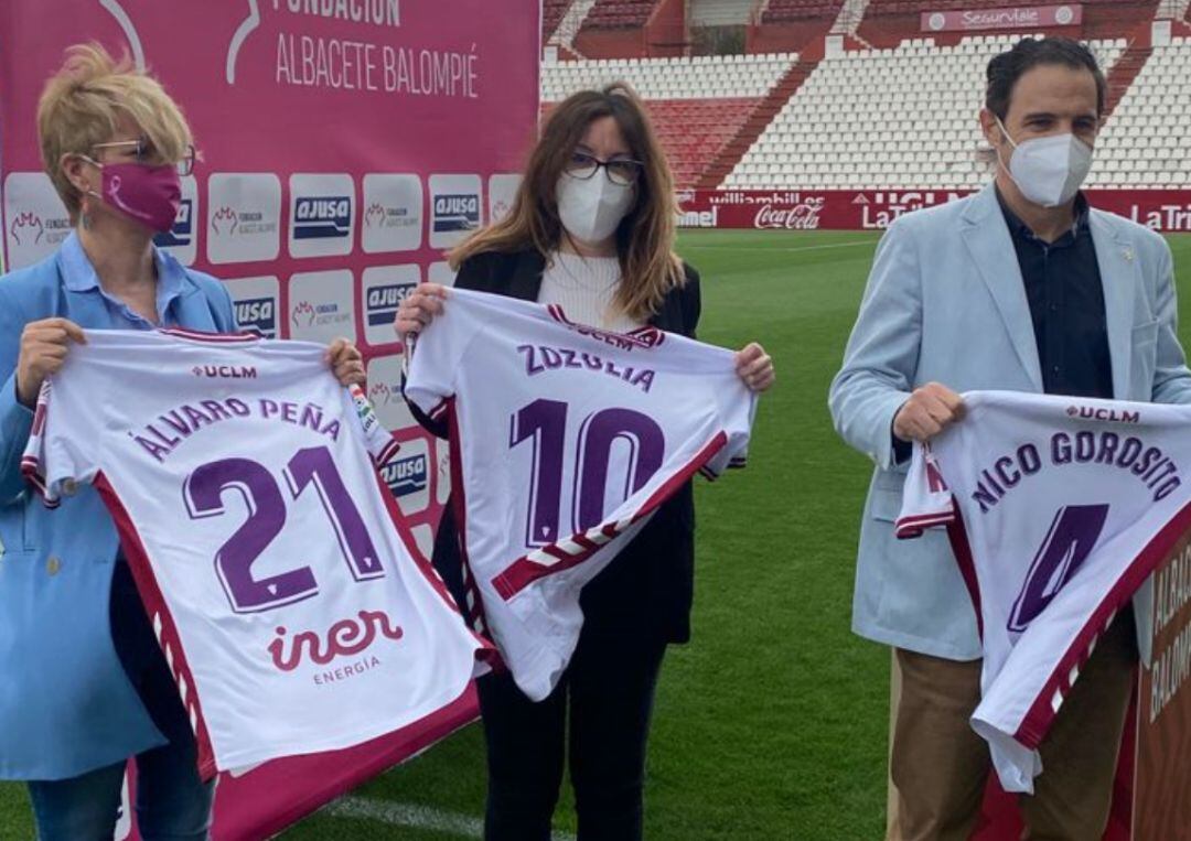 Pesentación de la iniciativa del Albacete para combatir el cáncer